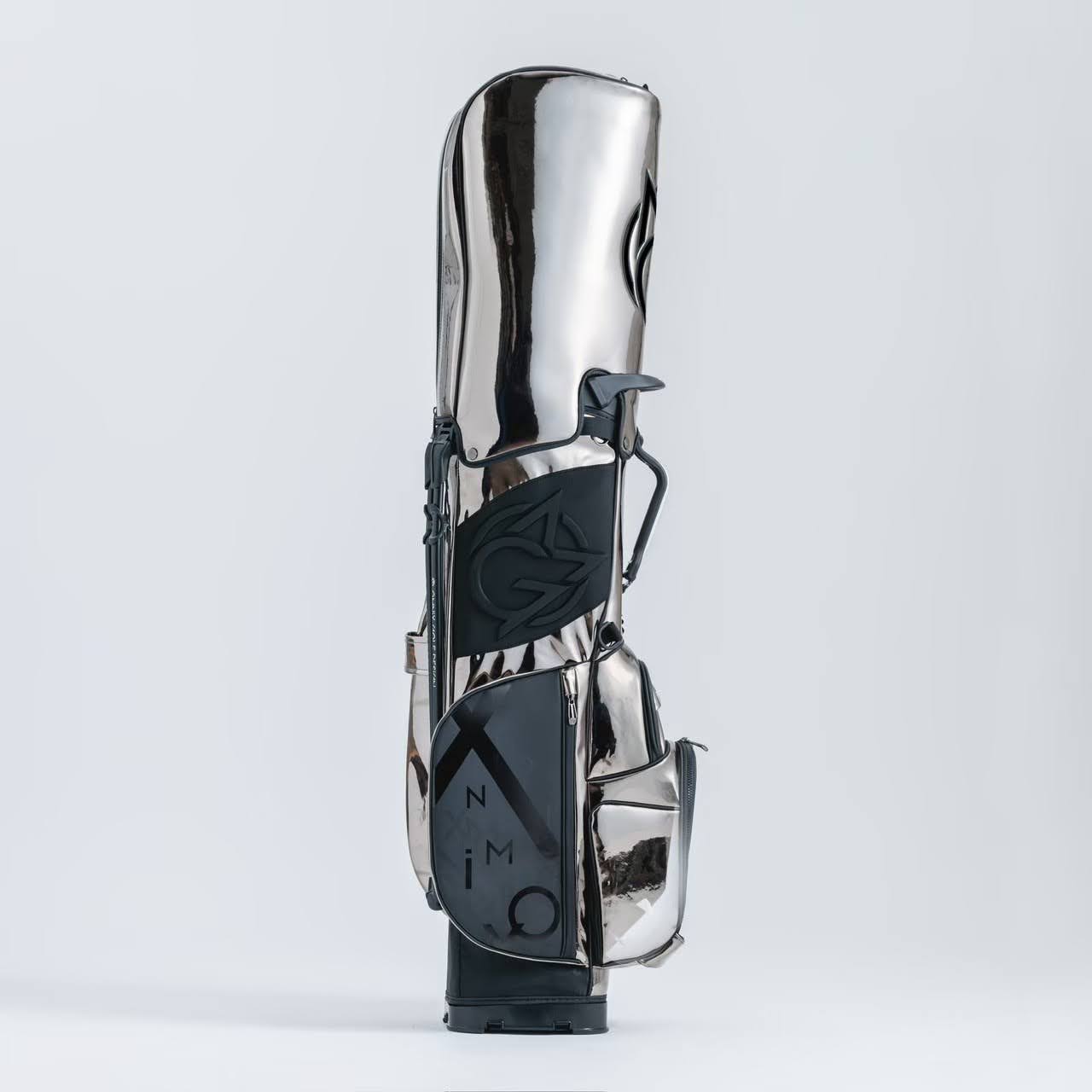 Exclusive Stand Bag | Silver Armor